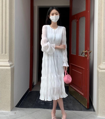 Korea stiilis 2024. aasta kevadine lahtine elegantne raseda kleit, pikkade varrukatega volangidega raseda merineitsi kleit, magusad plisseeritud kleidid