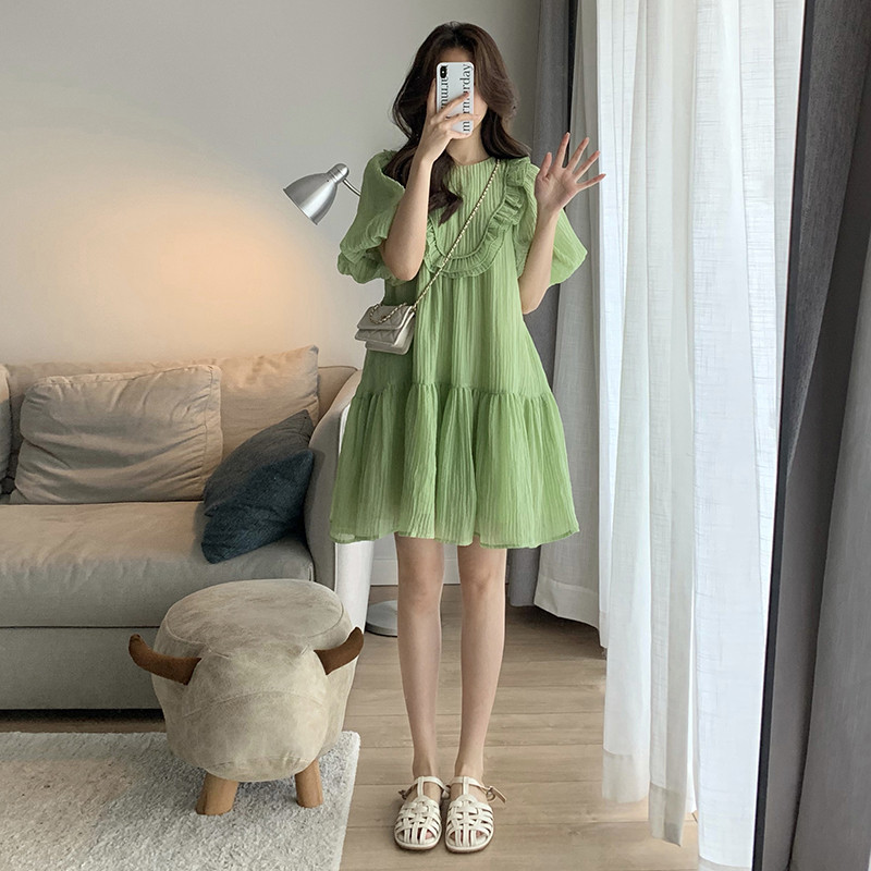 Rohelised rasedate suveriided, moesuuruses rasedatele mõeldud minikleit, puhv varrukatega, volangidega O-kaelusega raseduskleidid