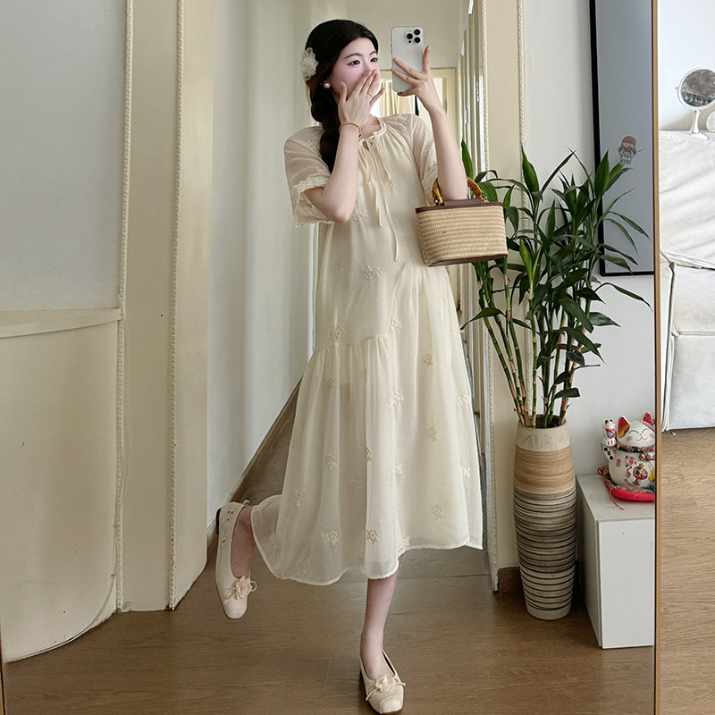 Kevadised rasedatele mõeldud šifoonist kleidid lainelise varrukaga O-kaelusega armas rasedaksleit voodriga Moodne A-kujuline raseduskleit armas