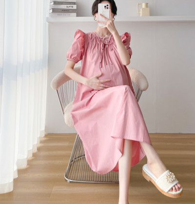 Korea stiilis volangidega V-kaelusega armas rasedaksleit Moodne puhvis varrukatega tutt Nööritav raseda naise plisseeritud kleit raseduskleit