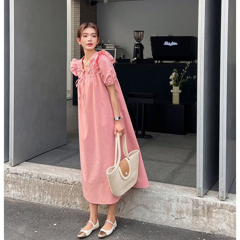 Korea stiilis volangidega V-kaelusega armas rasedaksleit Moodne puhvis varrukatega tutt Nööritav raseda naise plisseeritud kleit raseduskleit