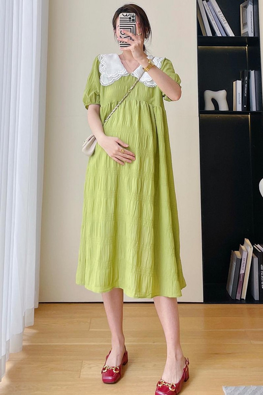 2024. aasta suvine plisseeritud plisseeritud suures suuruses rasedate kleit lühikeste varrukatega, lahtikäiva kraega rasedatele naistele avar kleit rasedateks šifoonist kleidid