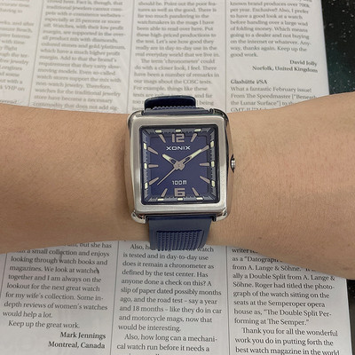 GOLDEN Personality Klasszikus retro mutatós férfi kvarcóra Egyszerű diákúszás, vízálló 100 méteres búvárkodás elektronikus karóra ZD