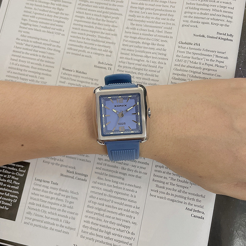 GOLDEN Personality Klasszikus retro mutatós férfi kvarcóra Egyszerű diákúszás, vízálló 100 méteres búvárkodás elektronikus karóra ZD