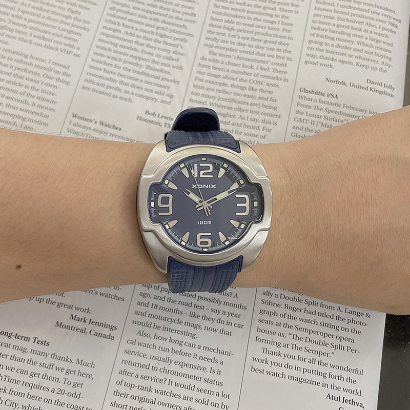 GOLDEN Personality Klasszikus retro mutatós férfi kvarcóra Egyszerű diákúszás, vízálló 100 méteres búvárkodás elektronikus karóra ZD