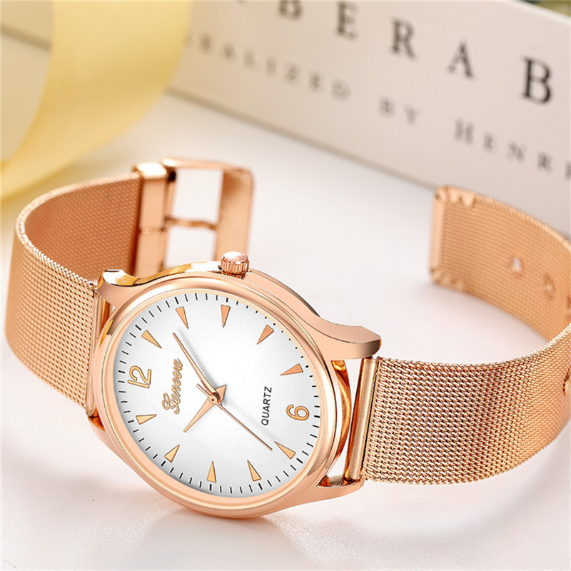 Luksuslik meeste käekell Uus lihtne mood Roosa kullast võrgust kvartskellad Sport meeste elektrooniline kell Kvaliteetne Horloges Mannen