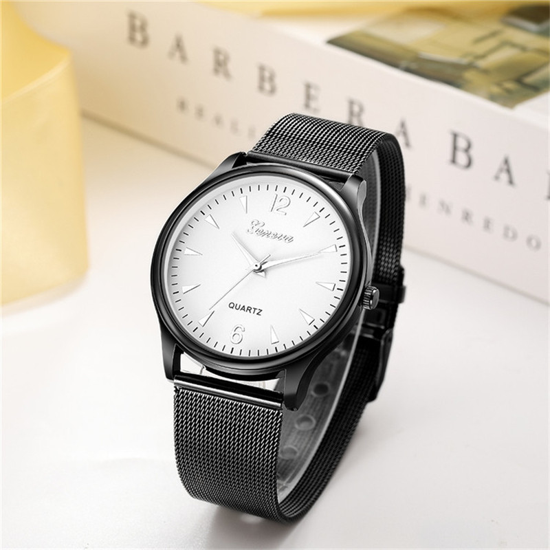 Luksuslik meeste käekell Uus lihtne mood Roosa kullast võrgust kvartskellad Sport meeste elektrooniline kell Kvaliteetne Horloges Mannen