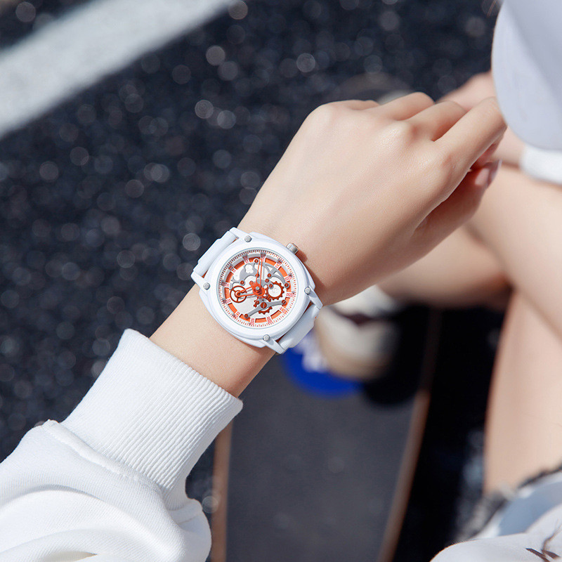 UTHAI CQ204 uus elektrooniline kvartsist meeste käekell Mood vaba aja spordi trendi silikoonist vee- ja põrutuskindel meeste käekell