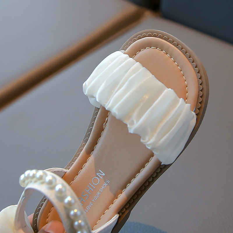 Meiteņu sandales 2024. gada vasarā, jaunas mazas meitenes, modes pērļu princešu sandales, lielas bērnu sandales ar mīkstu zoli