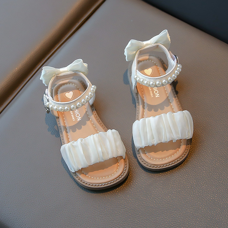 Meiteņu sandales 2024. gada vasarā, jaunas mazas meitenes, modes pērļu princešu sandales, lielas bērnu sandales ar mīkstu zoli