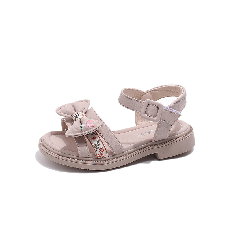 2024 új divatos lányok strandcipő gyermek szandál lány nyári puha talpú csúszásmentes nagy gyerek hercegnő cipő