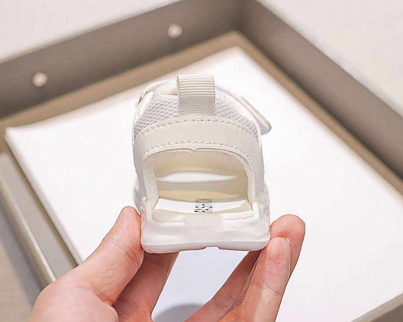 Korea stiilis spordisandaalid lastele Ergonoomika suvised väikelaste kingad Pehme tallaga libisemiskindlad rannasandaalid lastele Poistele Tüdrukutele