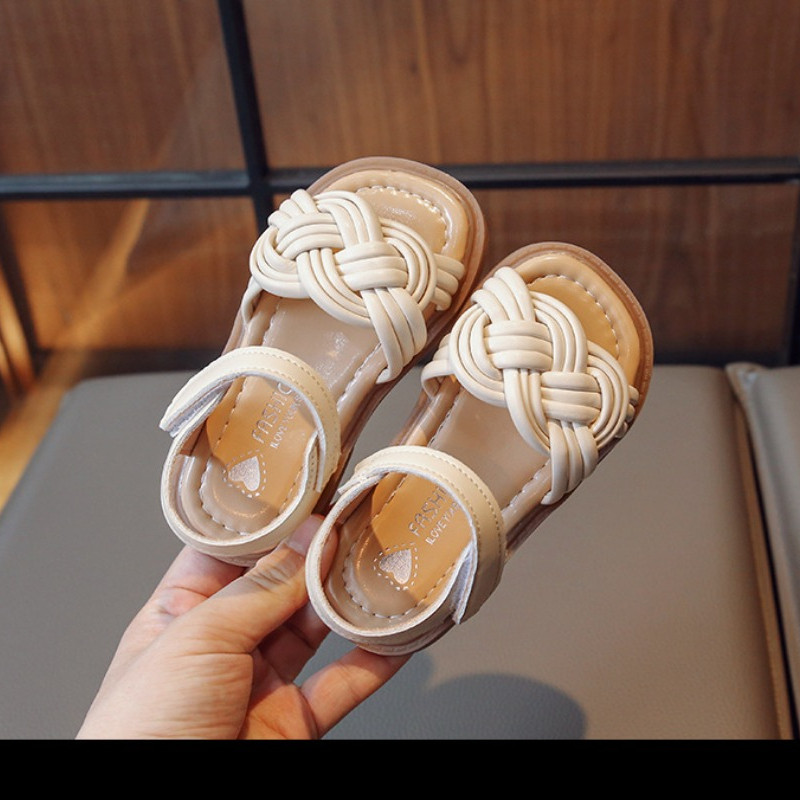 Sandale za djevojčice, nove ljetne 2024., pletene cipele za princeze s otvorenim prstima, moderne dječje cipele s mekim potplatom