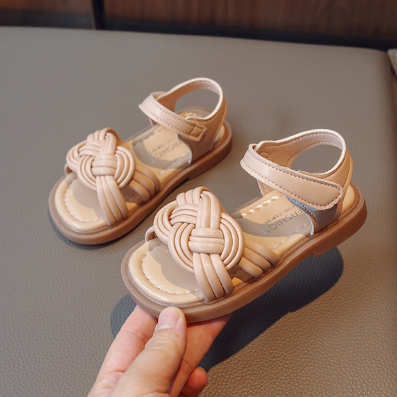 Sandale za djevojčice, nove ljetne 2024., pletene cipele za princeze s otvorenim prstima, moderne dječje cipele s mekim potplatom