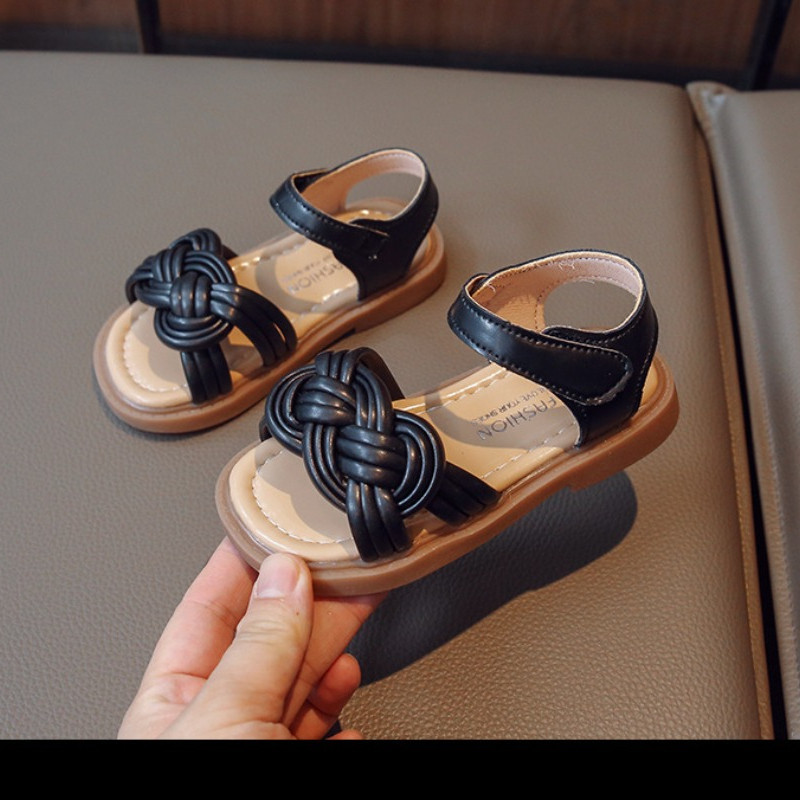 Sandale za djevojčice, nove ljetne 2024., pletene cipele za princeze s otvorenim prstima, moderne dječje cipele s mekim potplatom