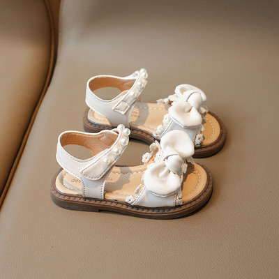 Bērnu princešu sandales, 2024. gada vasara, jauni, vidēji lieli, mīksta zole bērniem, ārzemju stila pērļu loki, bērnu pludmales apavi