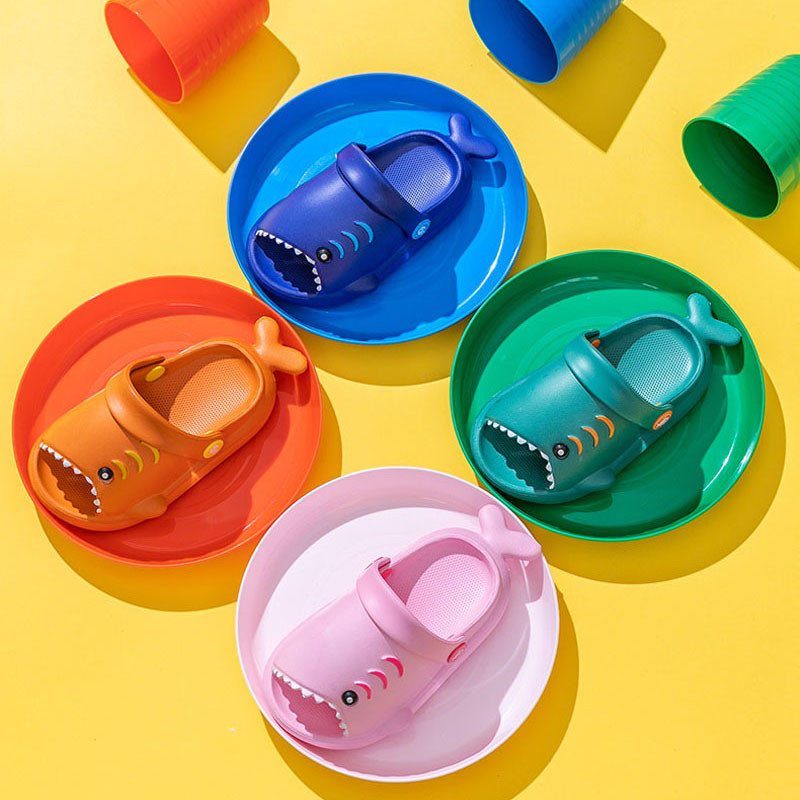 Gyerekszandálok Gyerekek Rajzfilm Cápa Nyári Tipegő Fiúk Lányok Puha Talp Baba Cipők Csúszásgátló papucsok