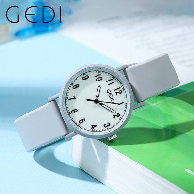 Női órák szilikon óraszíj 3ATM vízálló, világító kézi divatos kvarc karóra nőknek és lányoknak