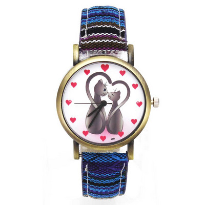 Kaks kassi loomamustriga südamekellad Mood vabaaja meeste naiste triibud teksarihm Paar sport kvartsist käekell Kingitus armastusele