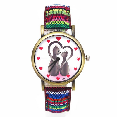 Kaks kassi loomamustriga südamekellad Mood vabaaja meeste naiste triibud teksarihm Paar sport kvartsist käekell Kingitus armastusele