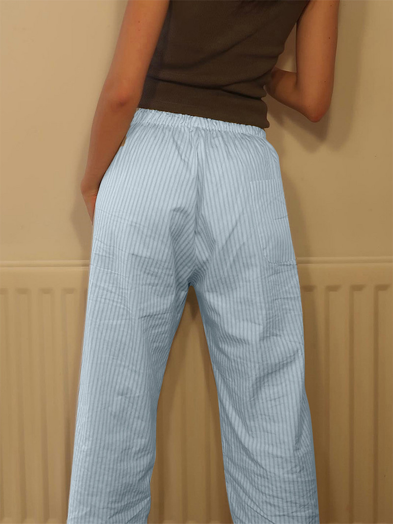 Naiste vabaaja aluspüksid lahtised vertikaalsed triibulised prindiga elastsed taskutega salongipüksid Kodus kannab magamisriideid