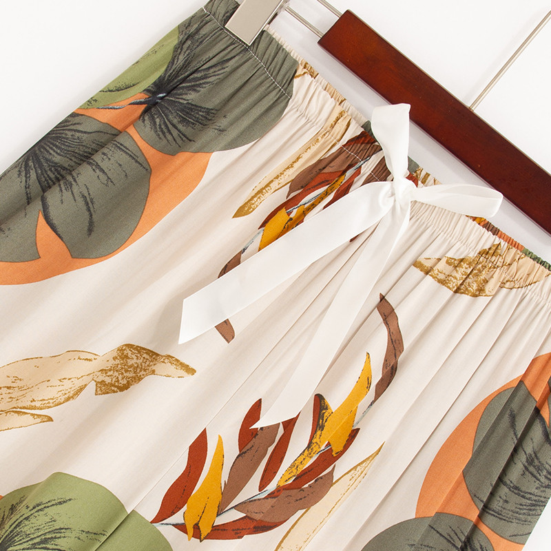 Naiste lühikesed püksid Viscose Plus S-3XL trükitud lahtised öökandjad naiste püksid pidžaamapüksid lühikesed püksid