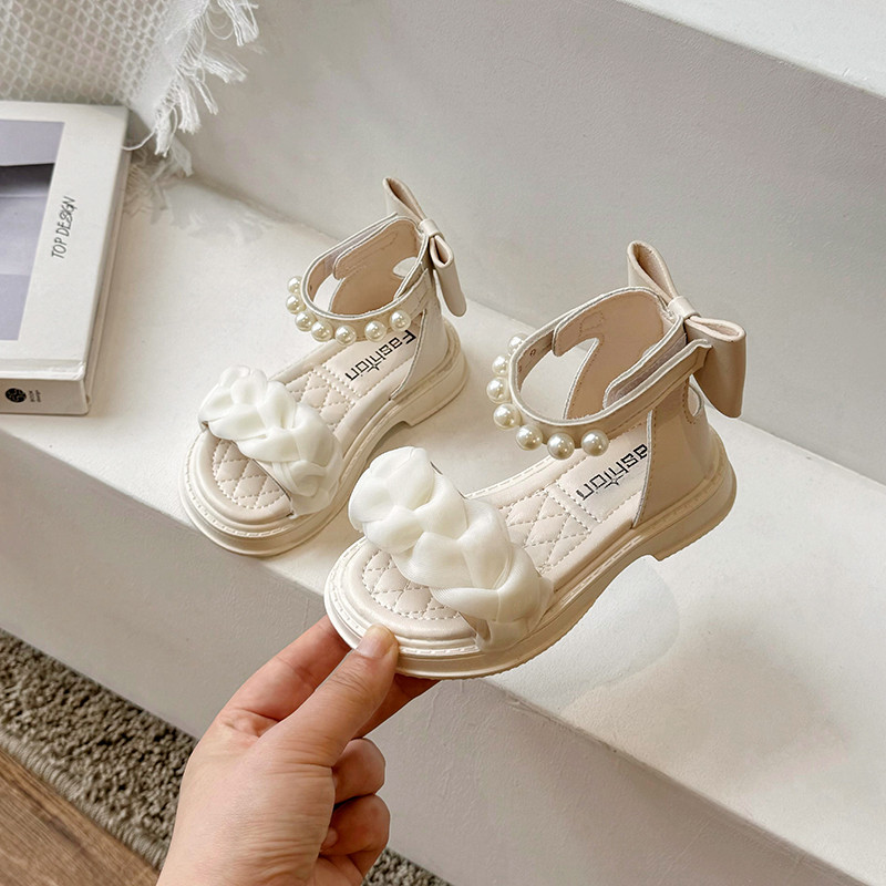 Vasaras bērnu sandales meitenēm elegantas pērļu modes jaunas daudzfunkcionālas saldas bērnu ballītes plakanas sandales izmērs:23-36