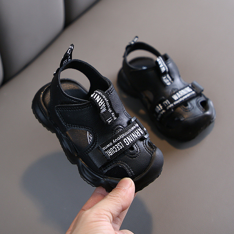 Zēnu vasaras sandales Maziem bērniem Mīksta zole Neslīdoša Pludmales Kurpes Bērni Ikdienišķs Āra Slēgts Toe Meiteņu Kurpes Modes Sporta Sandales