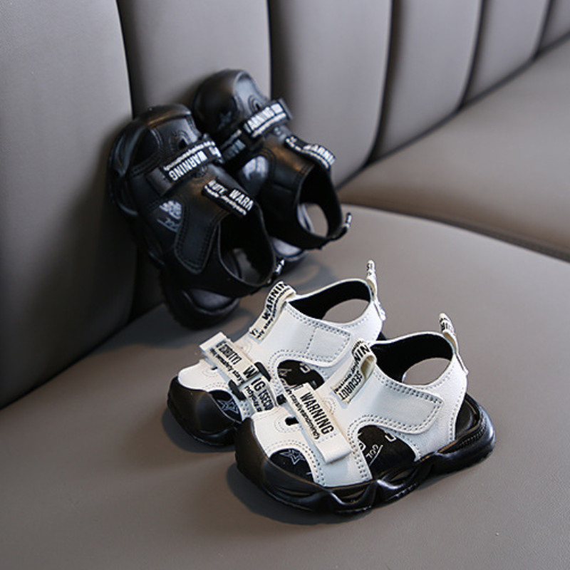 Zēnu vasaras sandales Maziem bērniem Mīksta zole Neslīdoša Pludmales Kurpes Bērni Ikdienišķs Āra Slēgts Toe Meiteņu Kurpes Modes Sporta Sandales