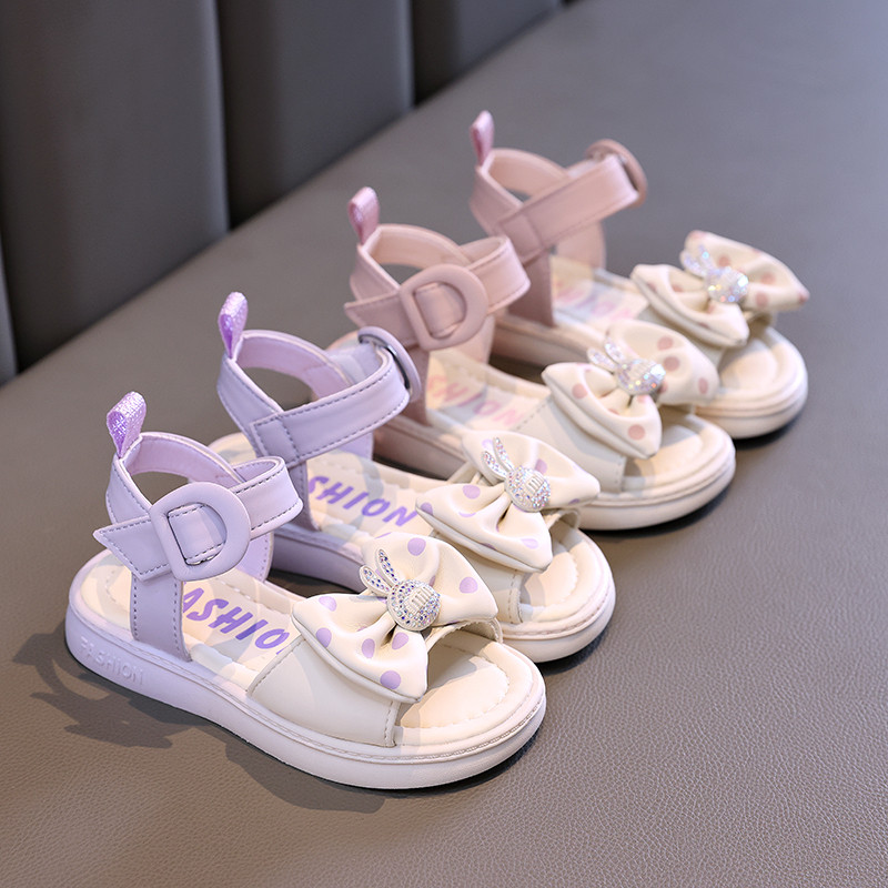 Gyerekcipő lány puha talpú alkalmi cipő Divatos hercegnős cipők új vízi gyémánt strandcipők masni formájú lányszandálok szandáliák