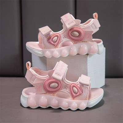 Jauna stila multfilmu princeses sandales meiteņu sandalēm 2024. gada vasaras meiteņu mīkstā zole, neslīdoši un gaiši pludmales apavi