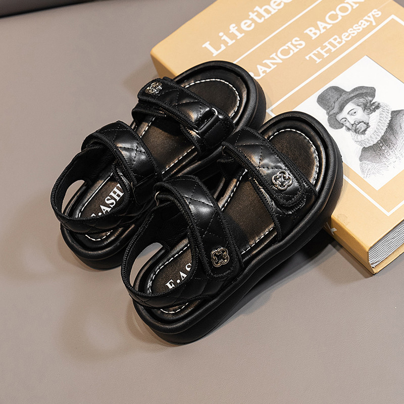 Nyári fiús lányszandálok gyerekeknek csúszásgátló kopásálló strandszandálok rajzfilm csecsemő tipegő cipők puha talpú gyerek diákcipők