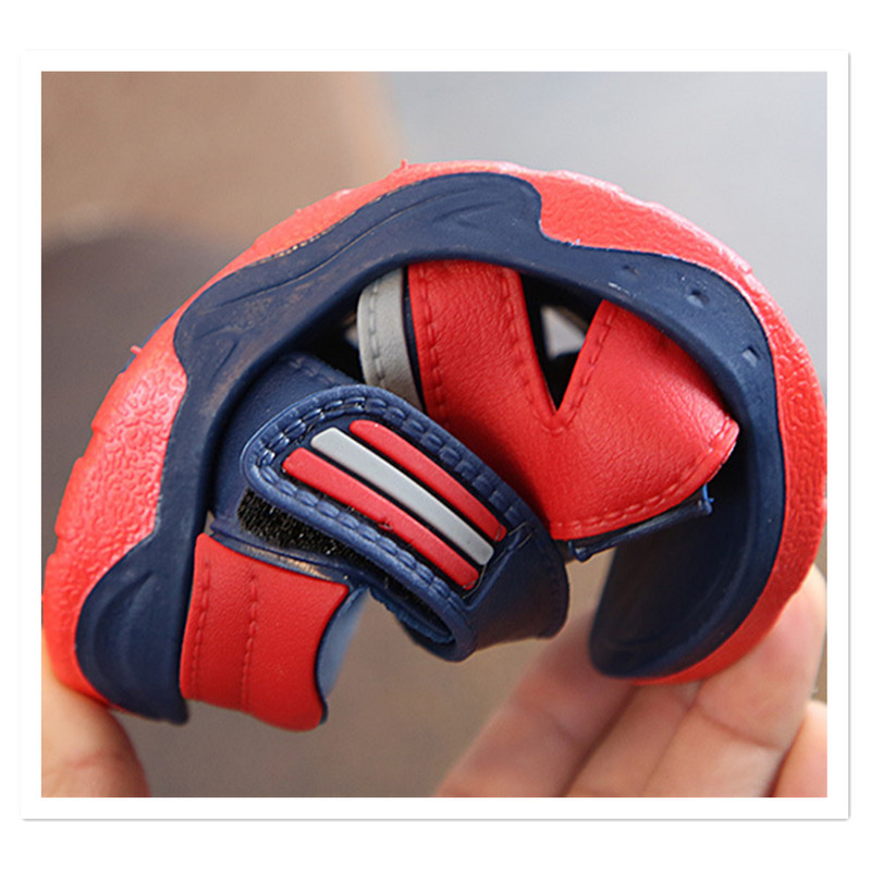 Zēnu un bērnu sandales un apavi 2023. gada jaunajai vasaras bērnu korejiešu versijai, zīdaiņu bērnu pludmales apavi un bērnu apavi