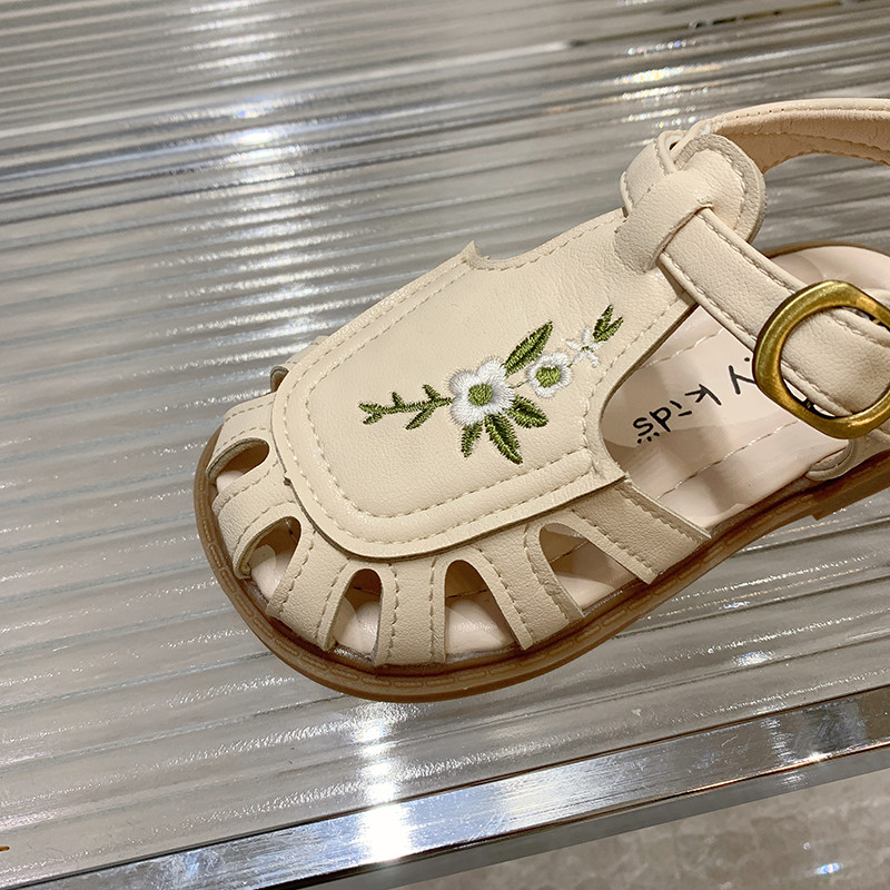 Sandale pentru fetiță Decupaje cu flori Bej maro Încântători copii pantofi Vară 21-30 Frumoși, respirabili, anti-alunecare, pantofi pentru copii