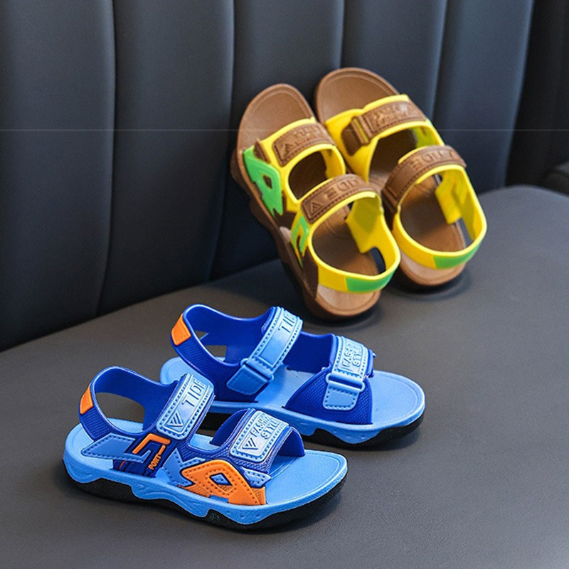 Gyermekek 2024 új PVC szandálok nyári lányoknak gyerekeknek csúszásgátlós fürdőszobáknak beltéri szabadtéri strandszandál divat egyszerű fiús babasandálok