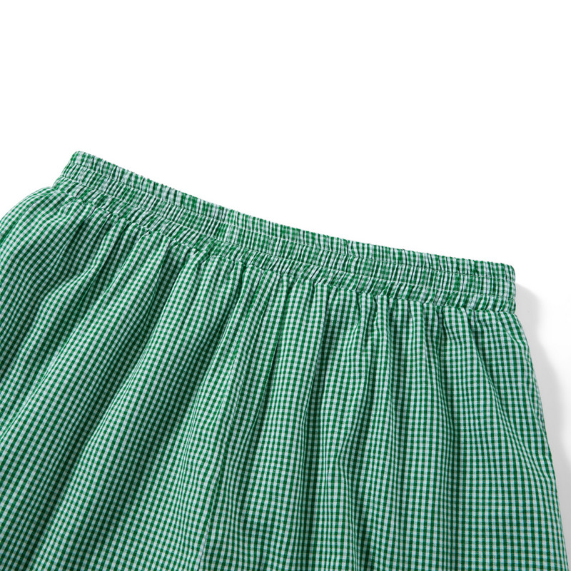 Sieviešu vasaras elastīgās jostasvietas rūtaini šorti ikdienišķa modes brīva, volānveida apakšmala, uzplaiksnīta, īsas bikses Ielu apģērbi, guļamvietas