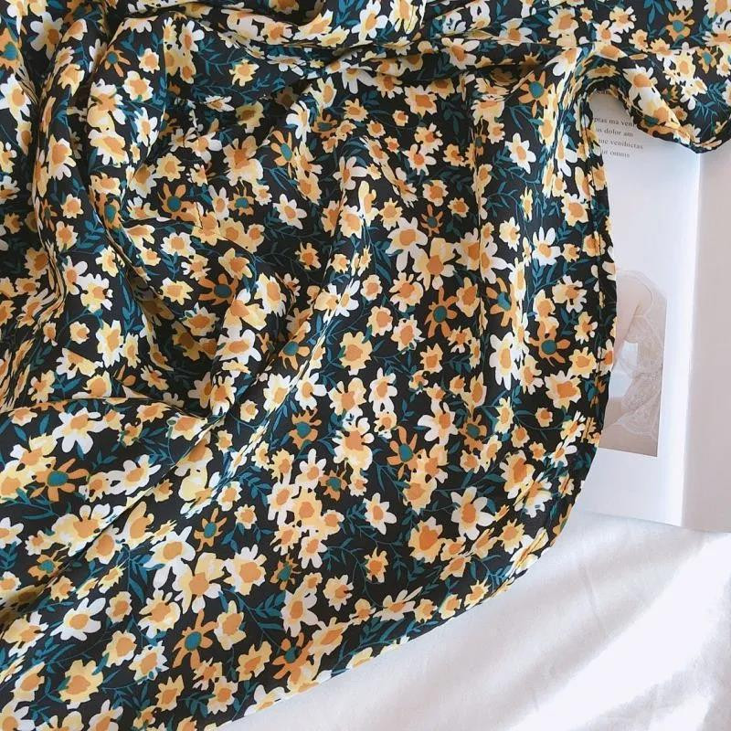 Nyári újdonság divatos ruha Elegáns női virágmintás, négyzet alakú galléros rövid ujjú hosszú ruhák alkalmi parti ruha