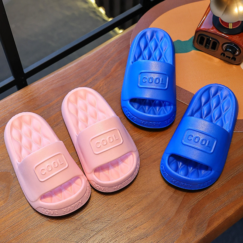 Nyáron 3-12 éves korig Gyerek papucs rövid, hajlékony szandál fiúknak lány csúszdák puha talp Öszvér csúszásmentes papucs Otthoni gyerekcipők