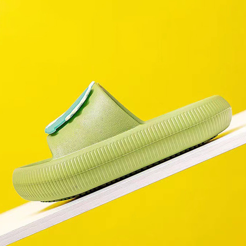 Bērnu čības vasaras izbraucieniem, valkājot jaukas multfilmas čības zēniem mīkstas zoles vannas čības 2–8 gadus vecām meitenēm Mājas čības