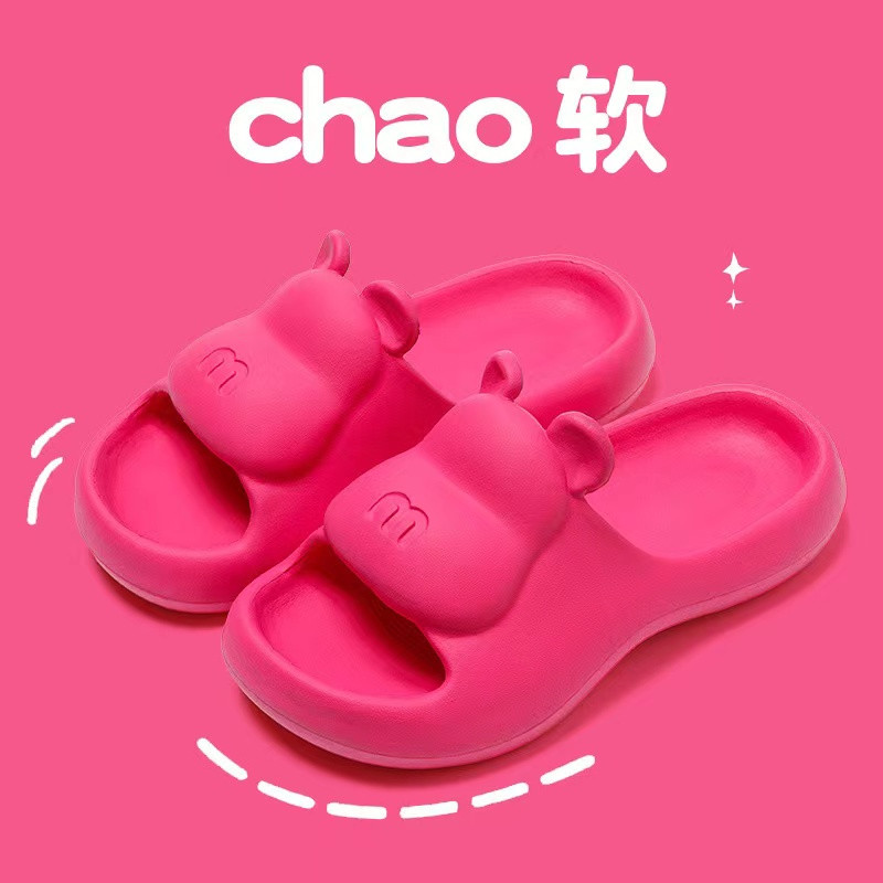 Jaunas populāras EVA čības sievietēm vasarā ar biezām zolēm un kāpšanas sajūtu uz fekālijām. Multeņu lācīša čības fo