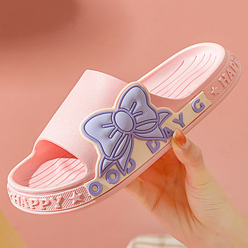 Летни домашни чехли за момичета Карикатура Пеперуда Розови бебешки пързалки Обувки за баня Неплъзгащи се тийнейджърски чехли Chaussure Enfant Fille