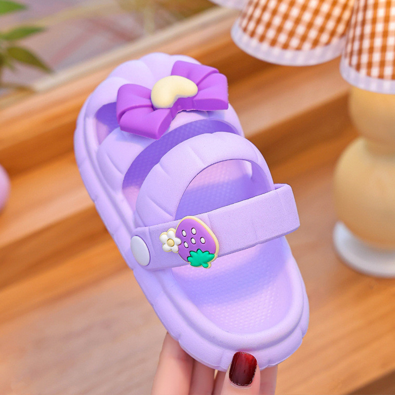 Lány papucsok zárt orrú édes gyerekek szandálok nyári masni hercegnő strandcipők puha talpú csúszásgátló kültéri babacsúszdák Босоніжки
