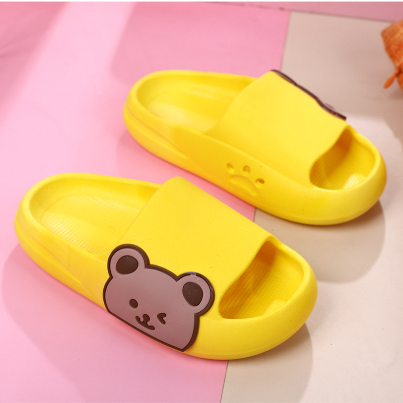 Gyerekek Divat Papucsok Gyerekek 2024 Nyár Új Strandcipők Fiúk Lányok Baba Puha Talp csúszásgátló Ajtói Papucsok