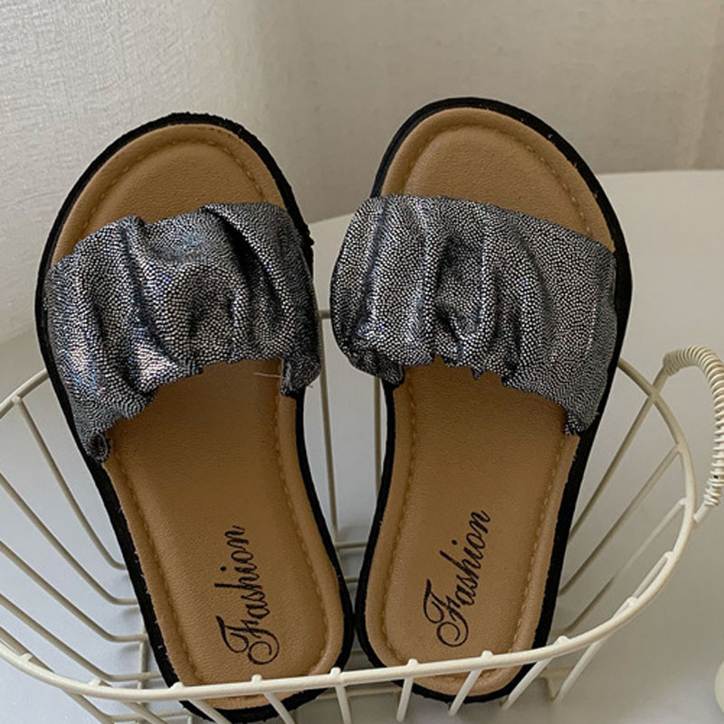 2023. gada vasara brīvā dabā, pludmales meitenēm, apavi bērniem, pretslīdēšanas mājas čības, mirdzošs audums, saburzītas sandales, bērnu čības CSH1344