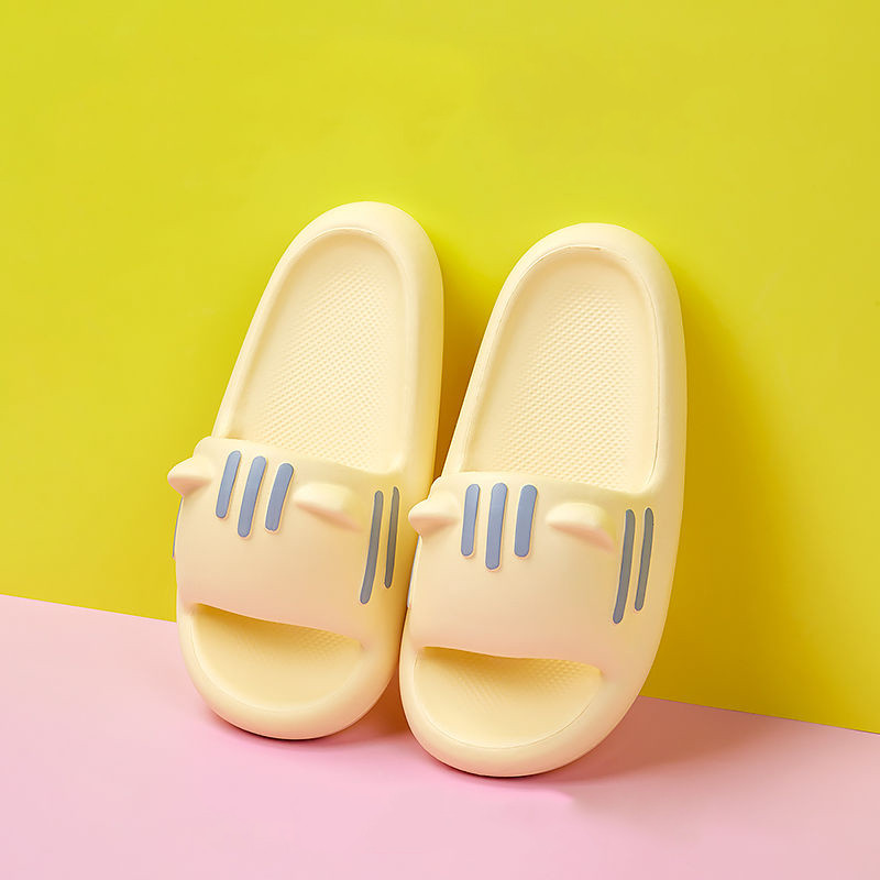 2-12 éves gyermekek nyári papucsok aranyos rajzfilm macskák szandál fiúknak lányoknak csúszásmentes papucsok fürdőszoba otthoni gyerekcipők