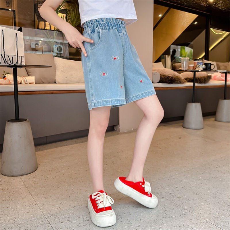 Nyári, csípős lány rövidnadrág, fodros hímzés, bő, légáteresztő, széles szárú egyenes rövidnadrág Divat alkalmi rövidnadrág 6-15 éves korig