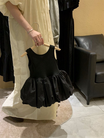 Момичета Бебешка черна рокля без ръкави с отворен гръб Детска рокля с пъпки на цветя Лято 2023 Нова рокля на принцеса с потник