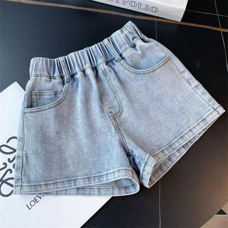 Kratke hlače za djevojčice Ljeto Novo moderno dječje korejsko izdanje Outwear Love Jeans kratke hlače Modne vruće hlačice za djevojčice