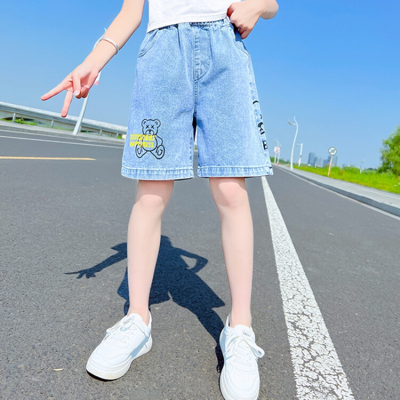 Gyermek nyári medve rövidnadrágok fiúk és lányok rajzfilm nyomtatott semleges stílusú vékony, légáteresztő farmer rövidnadrág, divatos 6-15