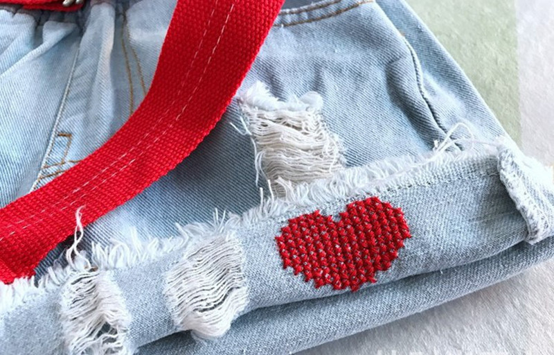 Meiteņu džinsi Vasara Jauna korejiešu versija bērnu izšūtiem džinsa šortiem Daudzpusīgas ikdienas karstas bikses